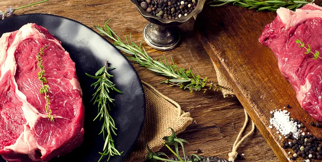 Carne rossa e salute intestinale: i rischi per il microbiota
