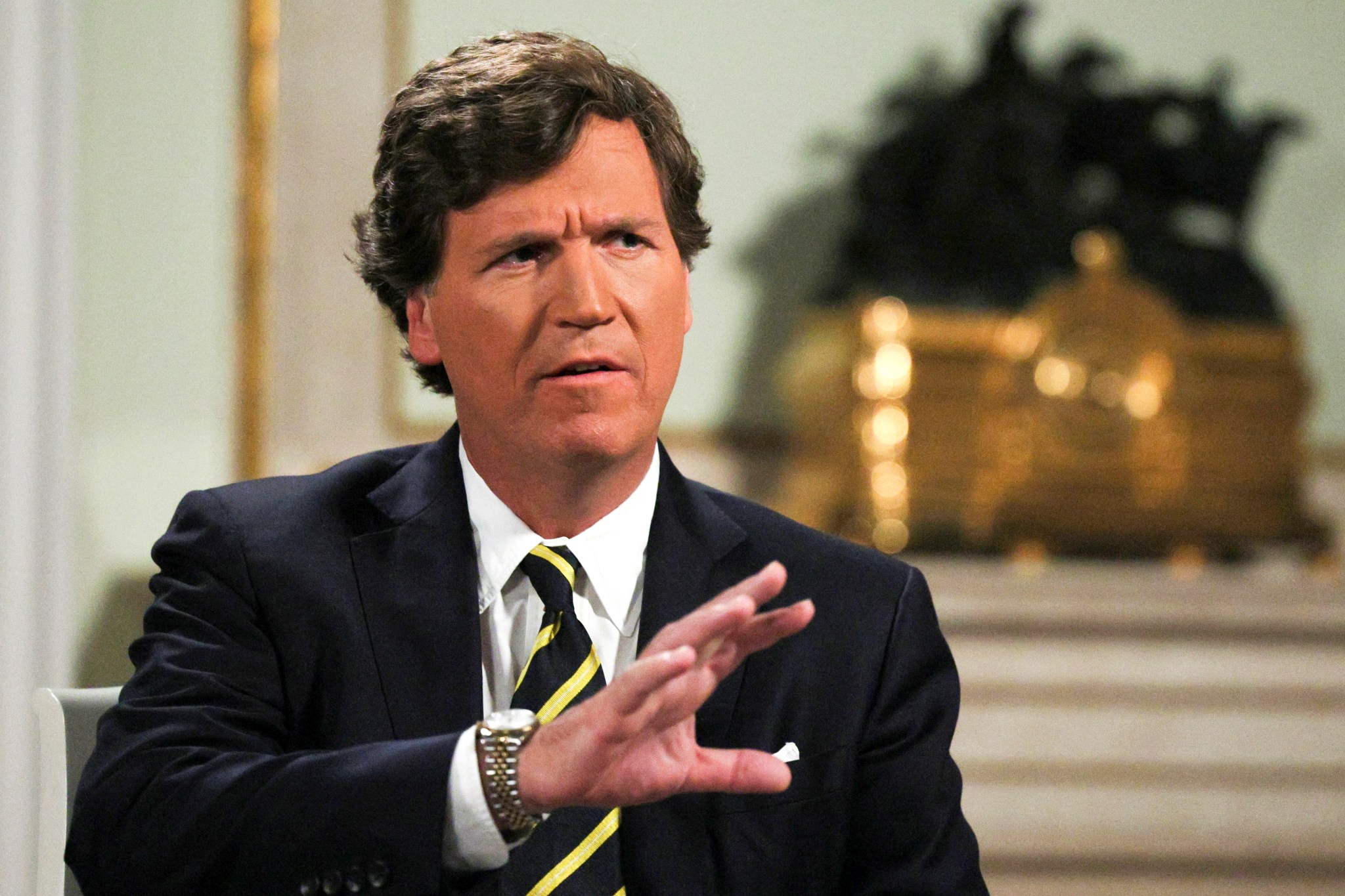 Tucker Carlson says "sinister" activity in Trump shooting investigation