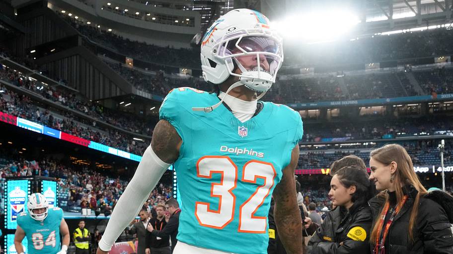 Miami Dolphins cornerback JuJu Brents