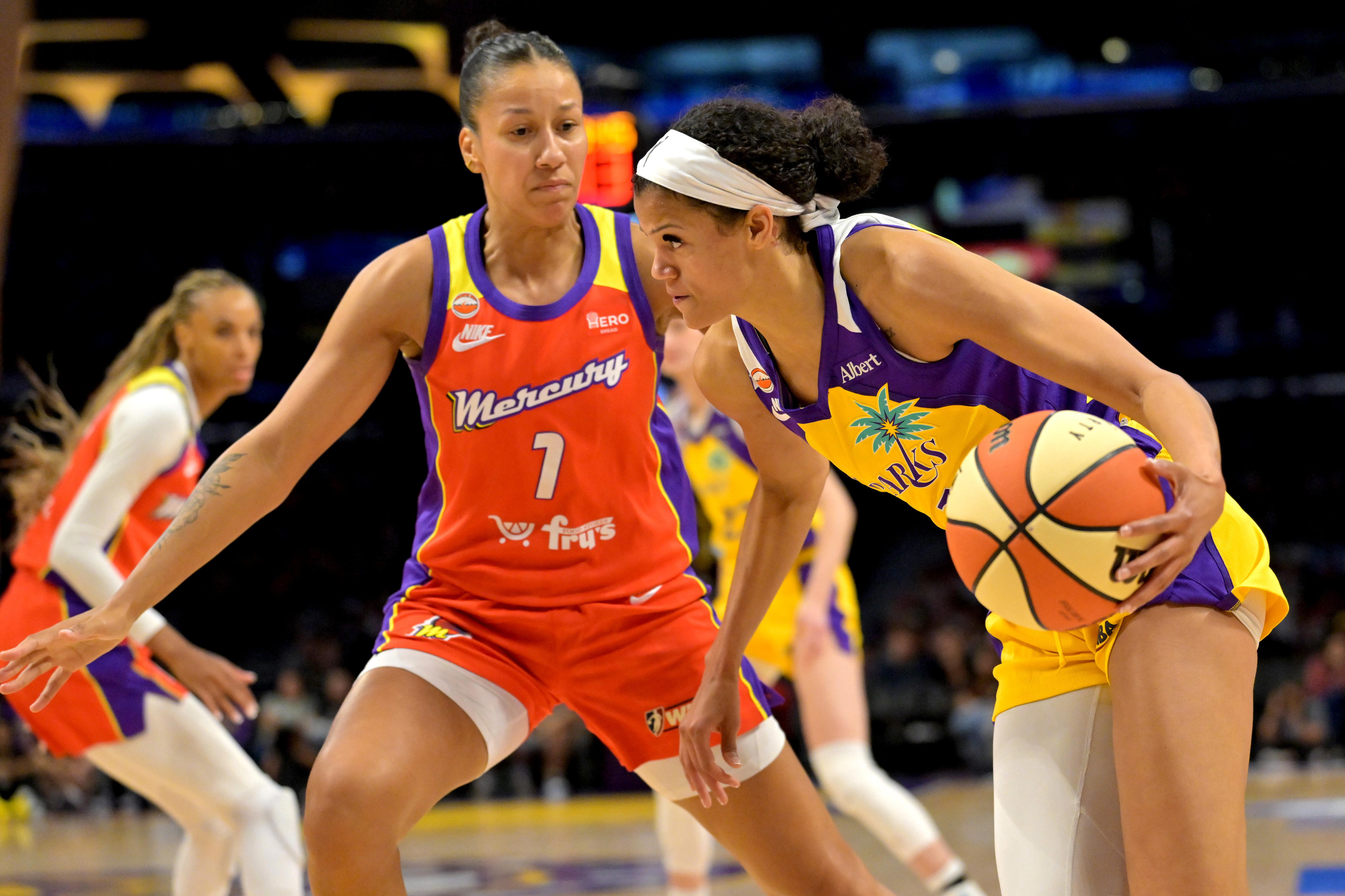 Former Lady Vol leads Sparks in scoring ahead of WNBA All-Star break