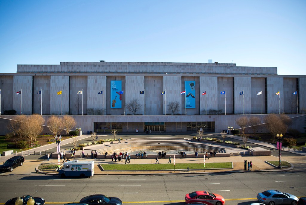 Smithsonian Trump