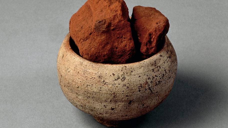 Clay bowl containing red powder used for frescos, from Pompei