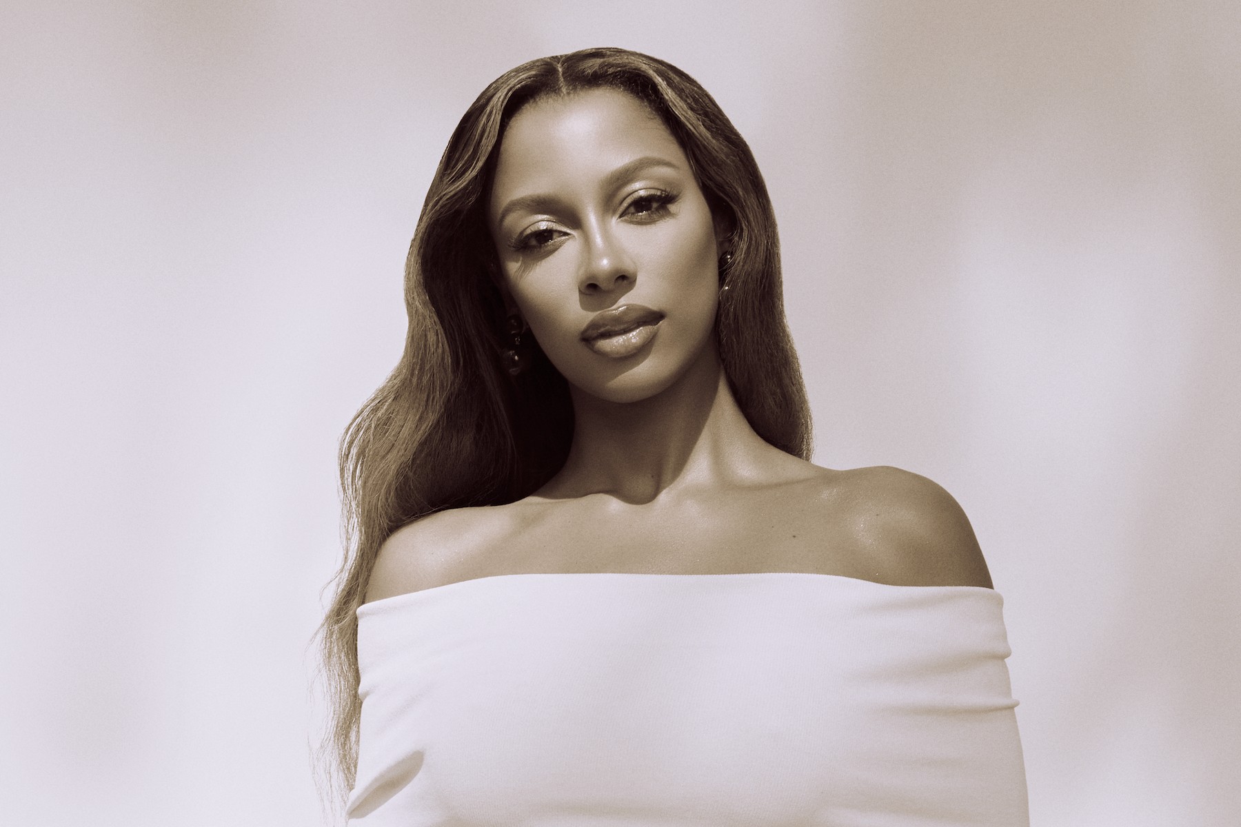 Victoria Monét 'Frequency of Love' track list: Bruno Mars, SZA & more