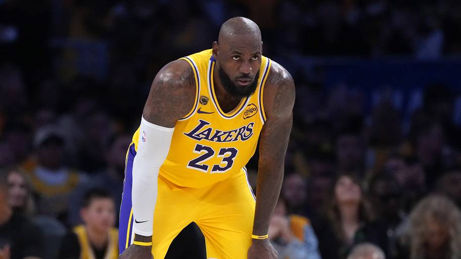 Rogue Adam Schefter keeps fueling LeBron-to-Heat speculation