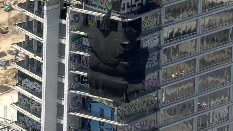 LA.’s notorious graffiti towers are finally getting cleaned up