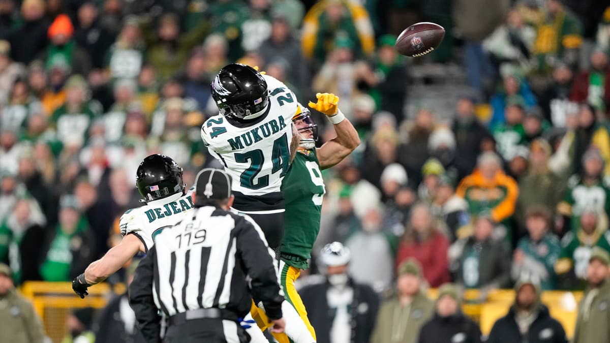 Andrew Mukuba named under-the-radar Eagles player to watch