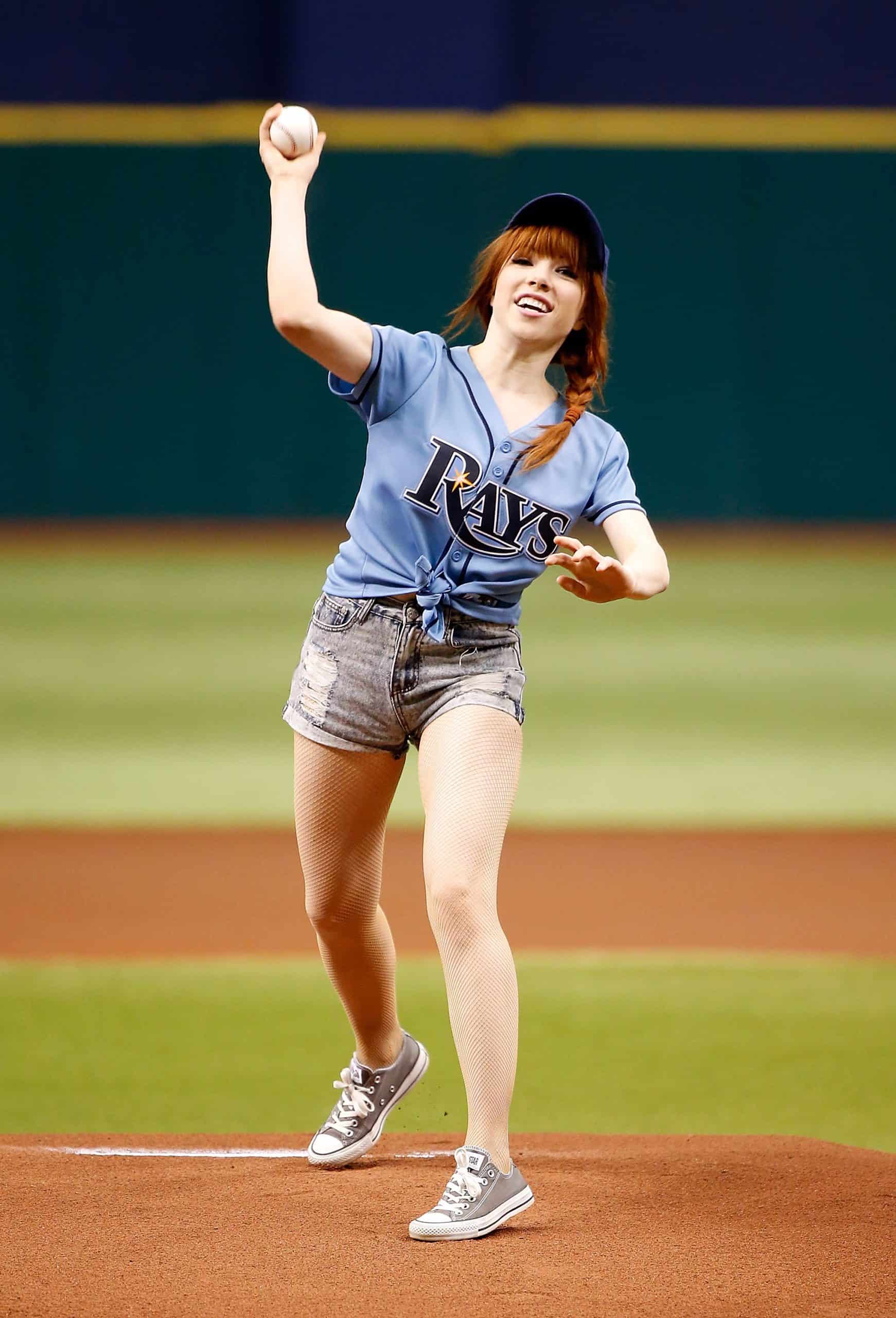 19 Celebrity First Pitches That Were Perfect or Painfully Bad