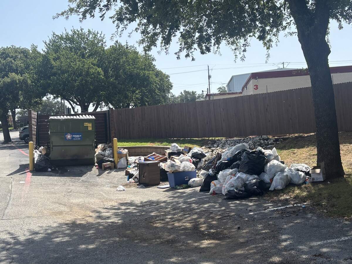 Trash piling up at your apartment? Here's what Texas law says you can do