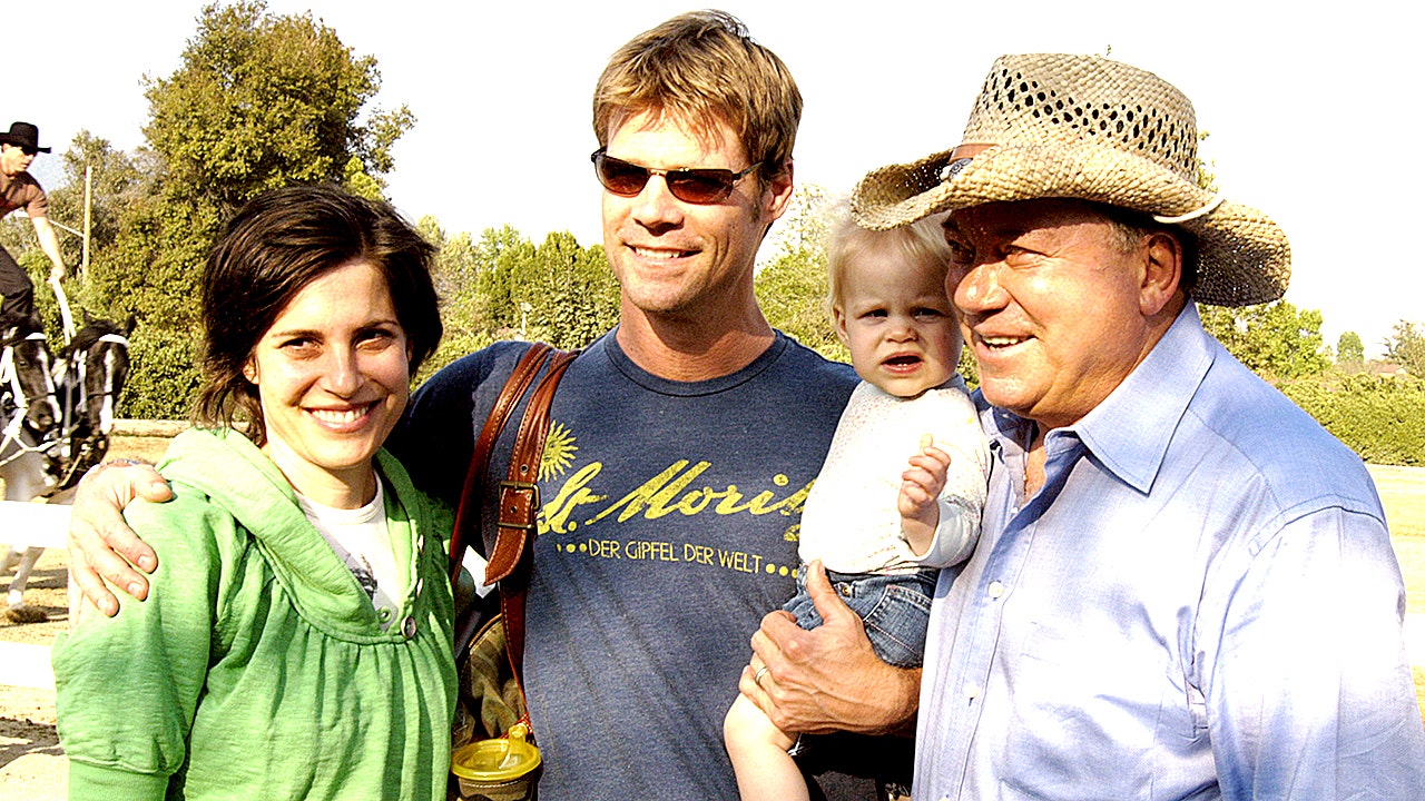 William Shatner and daughter Melanie reveal they battled stage 4 cancer at the same time