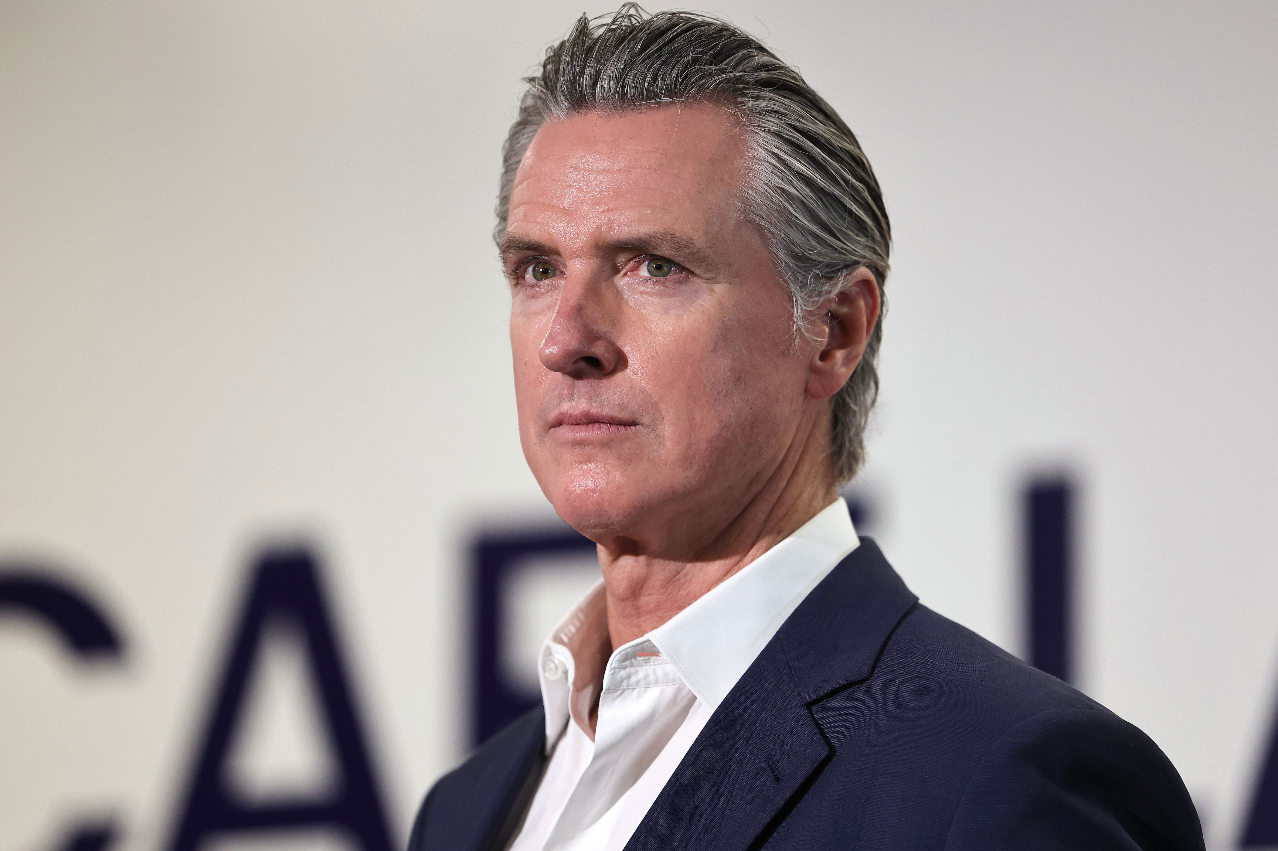 California Governor Gavin Newsom is losing ground as the preferred Democratic candidate for 2028. / Mario Tama / Getty Images