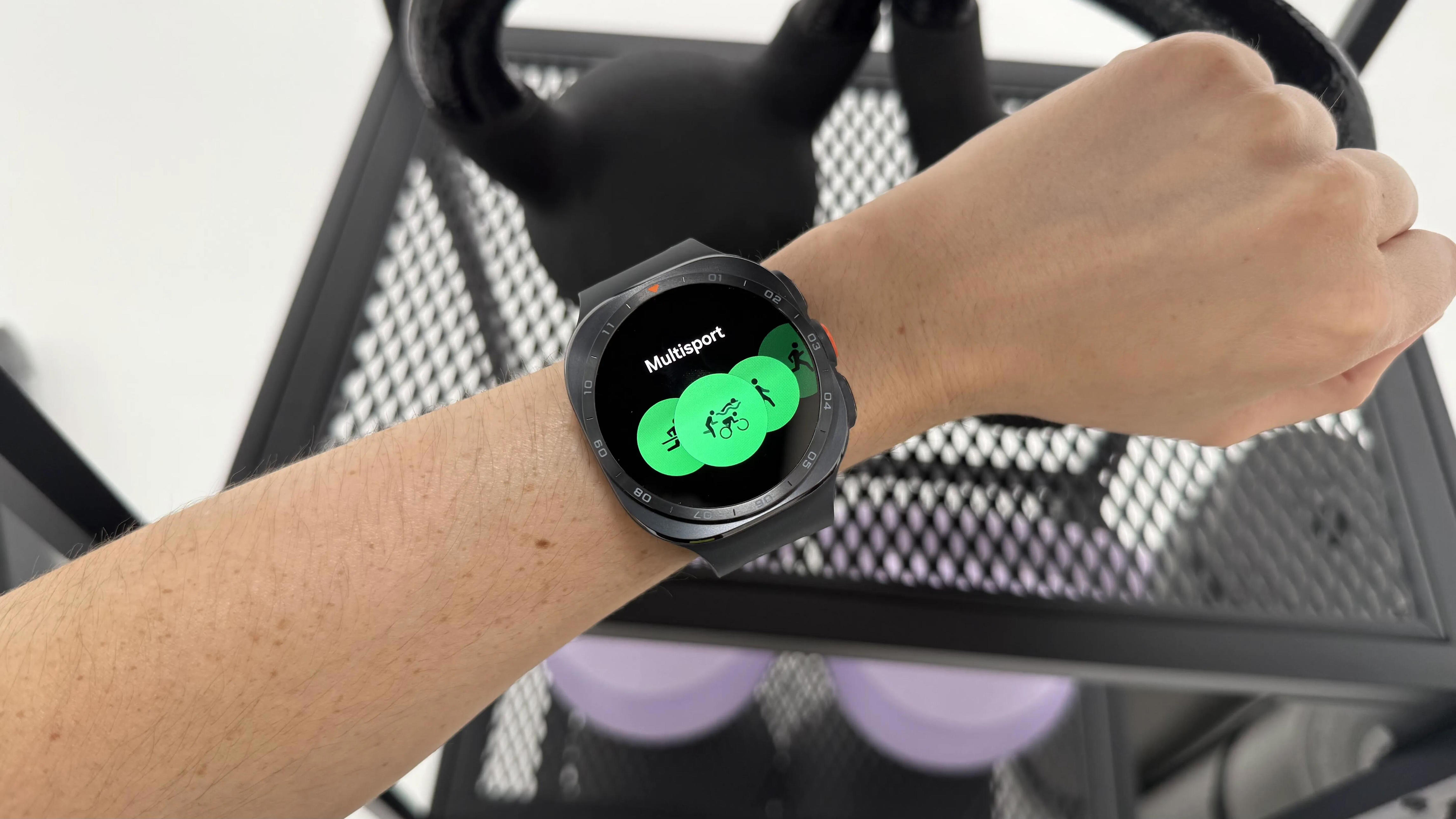 I wore the Samsung Galaxy Watch Ultra 2 for a week - it's a true Apple Watch Ultra 3 rival