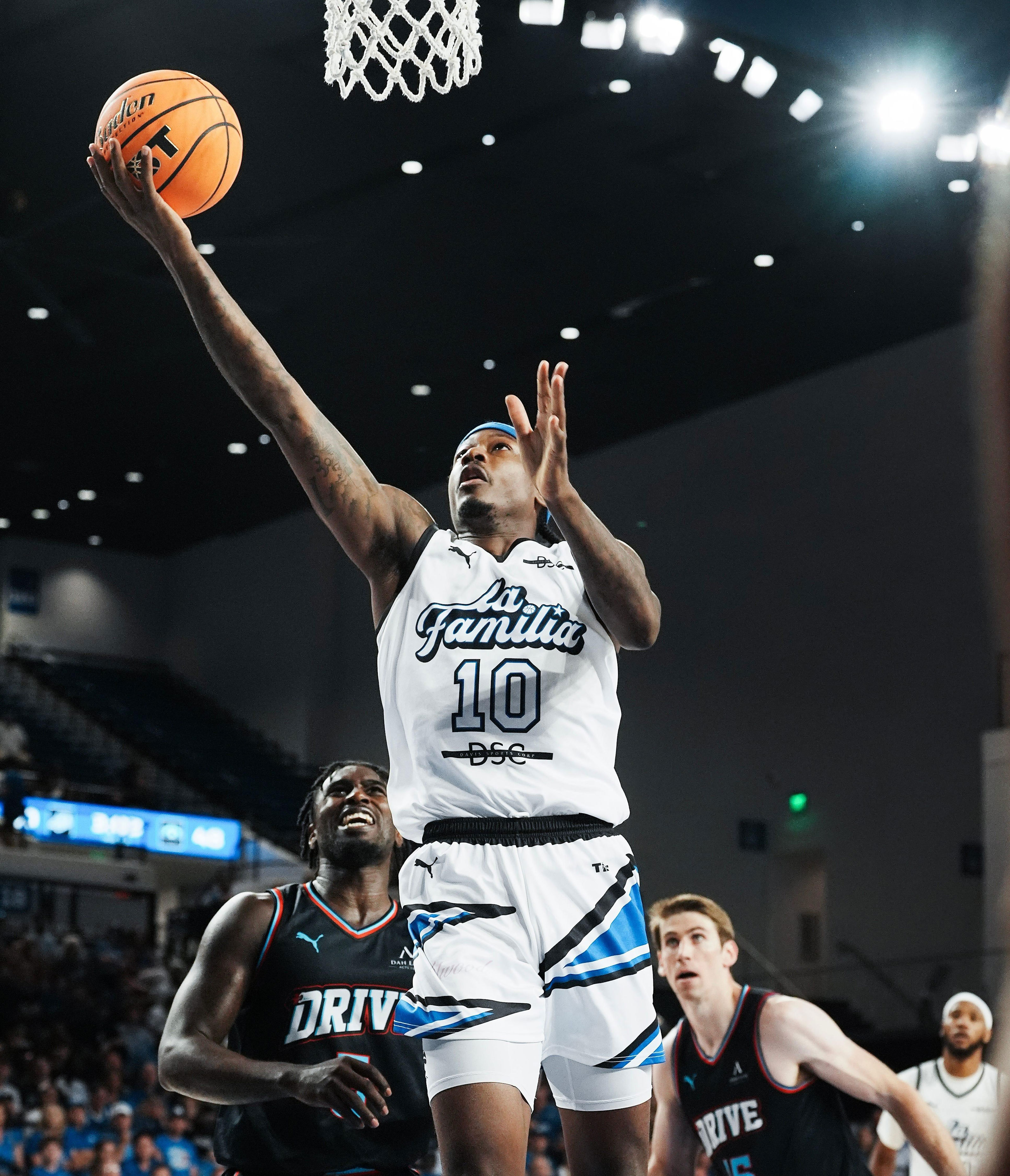 Archie Goodwin lifts La Familia past The Ville, advances to next round of TBT