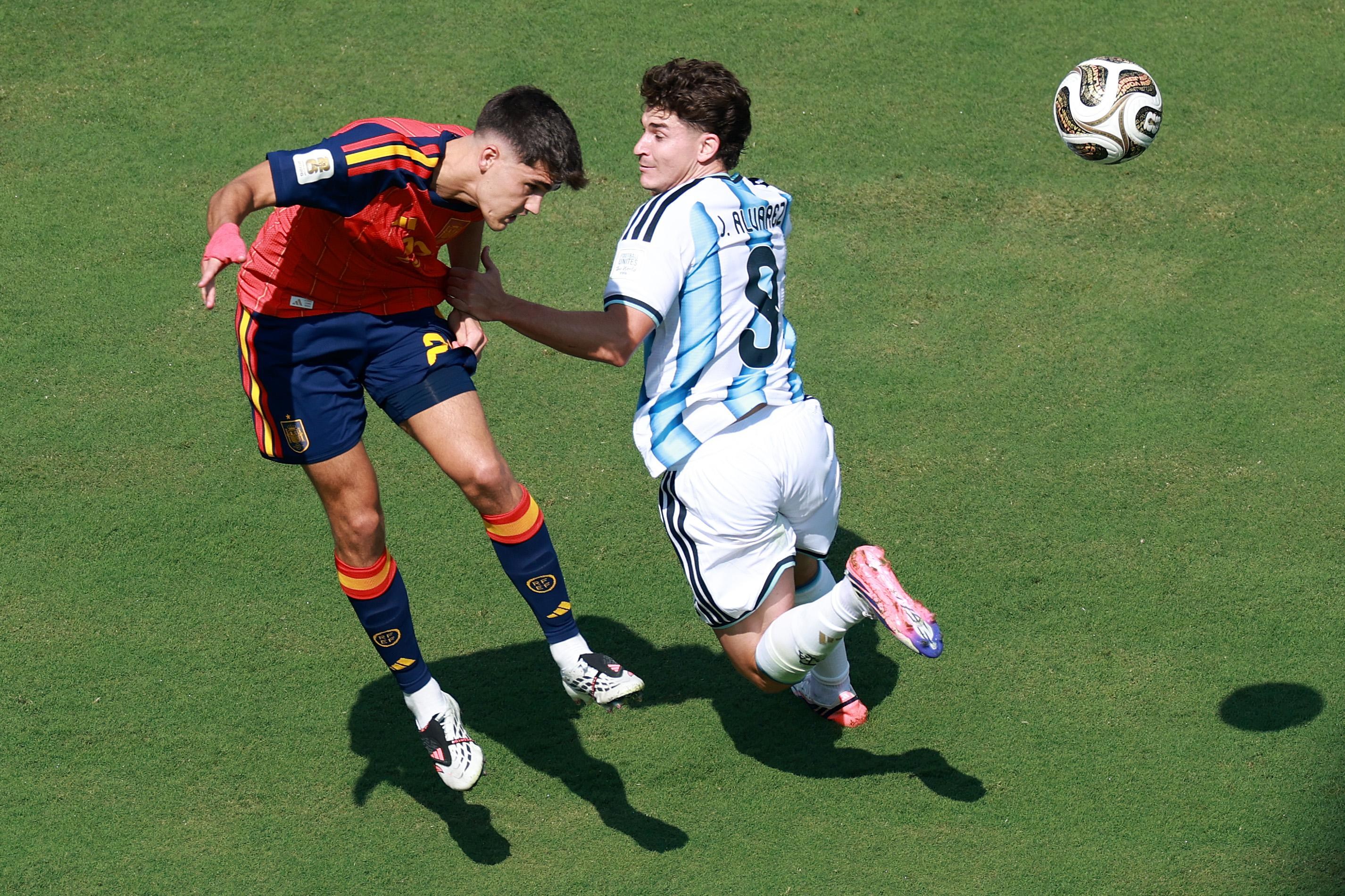 Does Spain’s World Cup win put pressure on Barcelona in the Champions League?