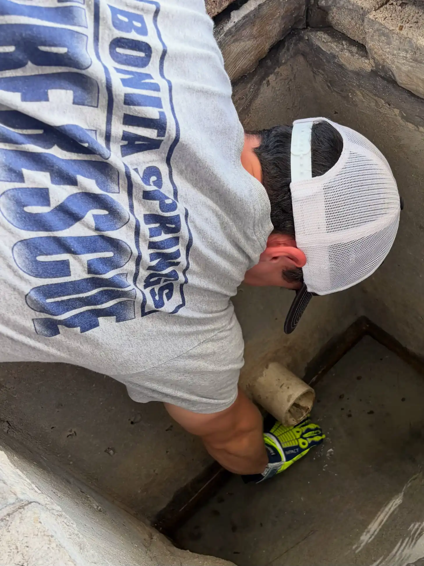 6a610952d1fbc289e589ca2b_6a610950f8edd04a9fb98f18_baby-sea-turtles-rescued-from-florida-storm-drain-body-3.webp