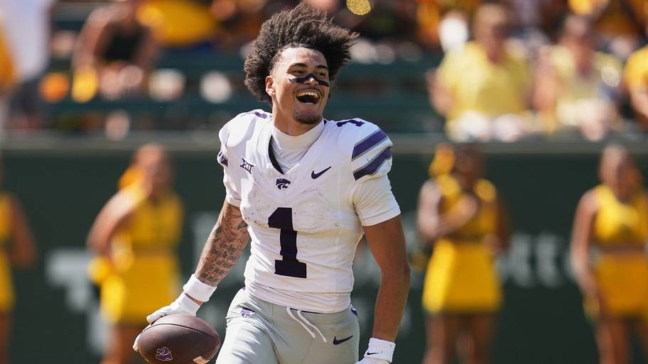 Jayce Brown celebrates against Baylor in 2025