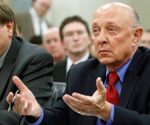 Fmr CIA director Woolsey remembered for humor, service