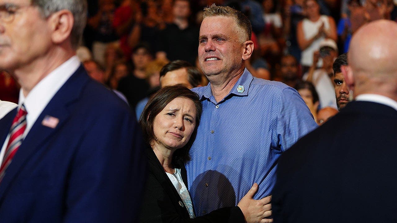 Trump gives emotional tribute to fallen Army Lt Tyler Feehan after flying grieving family on Air Force One