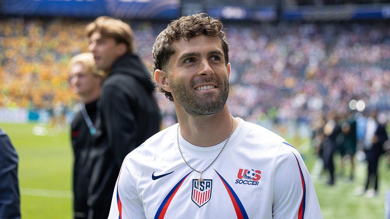 Christian Pulisic recovers from his World Cup injury by hanging out with Megan Moroney in Nashville