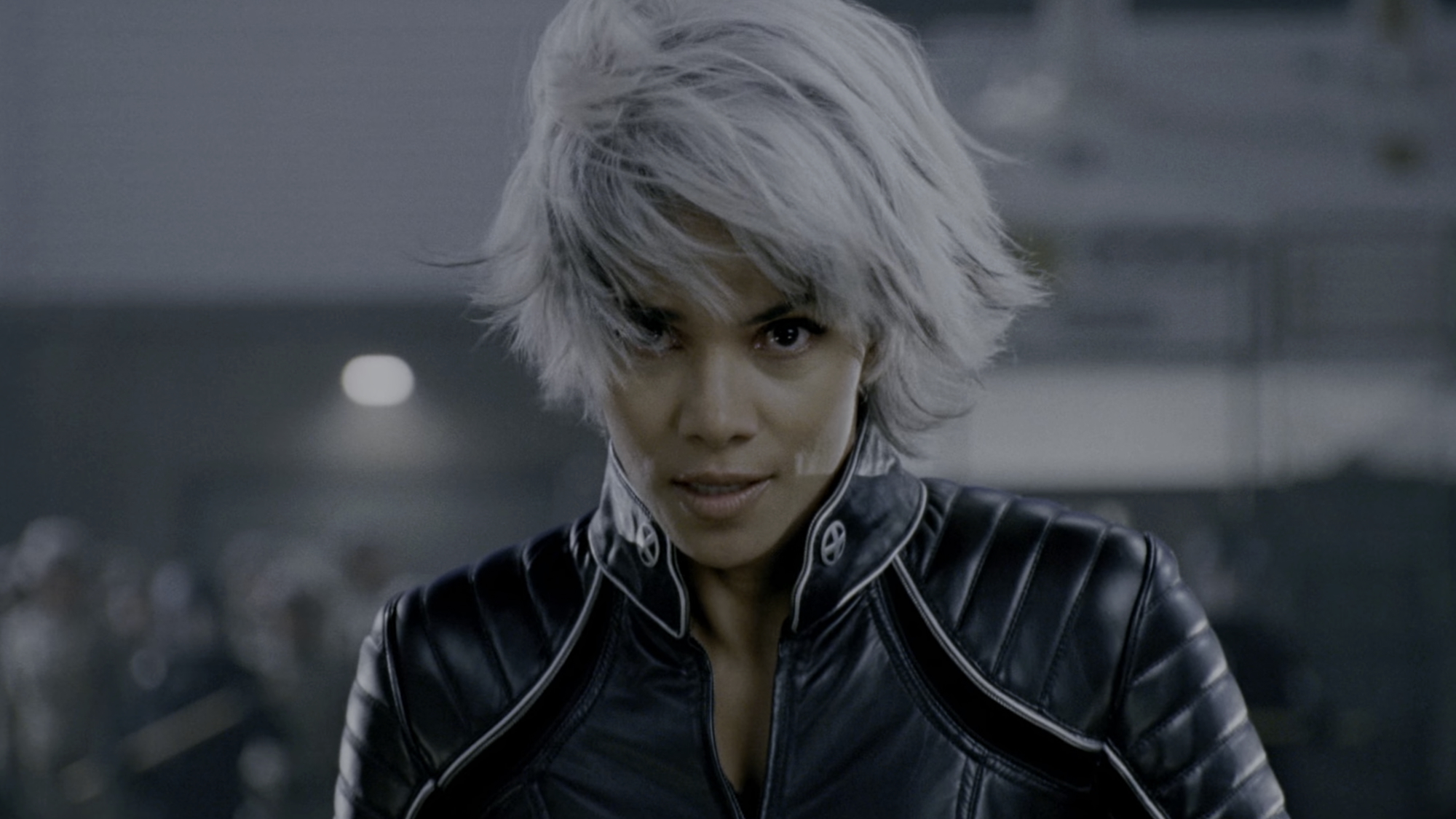 Storm waiting to fight during X-Men: The Last Stand final battle