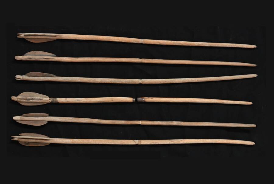Egyptian Arrows