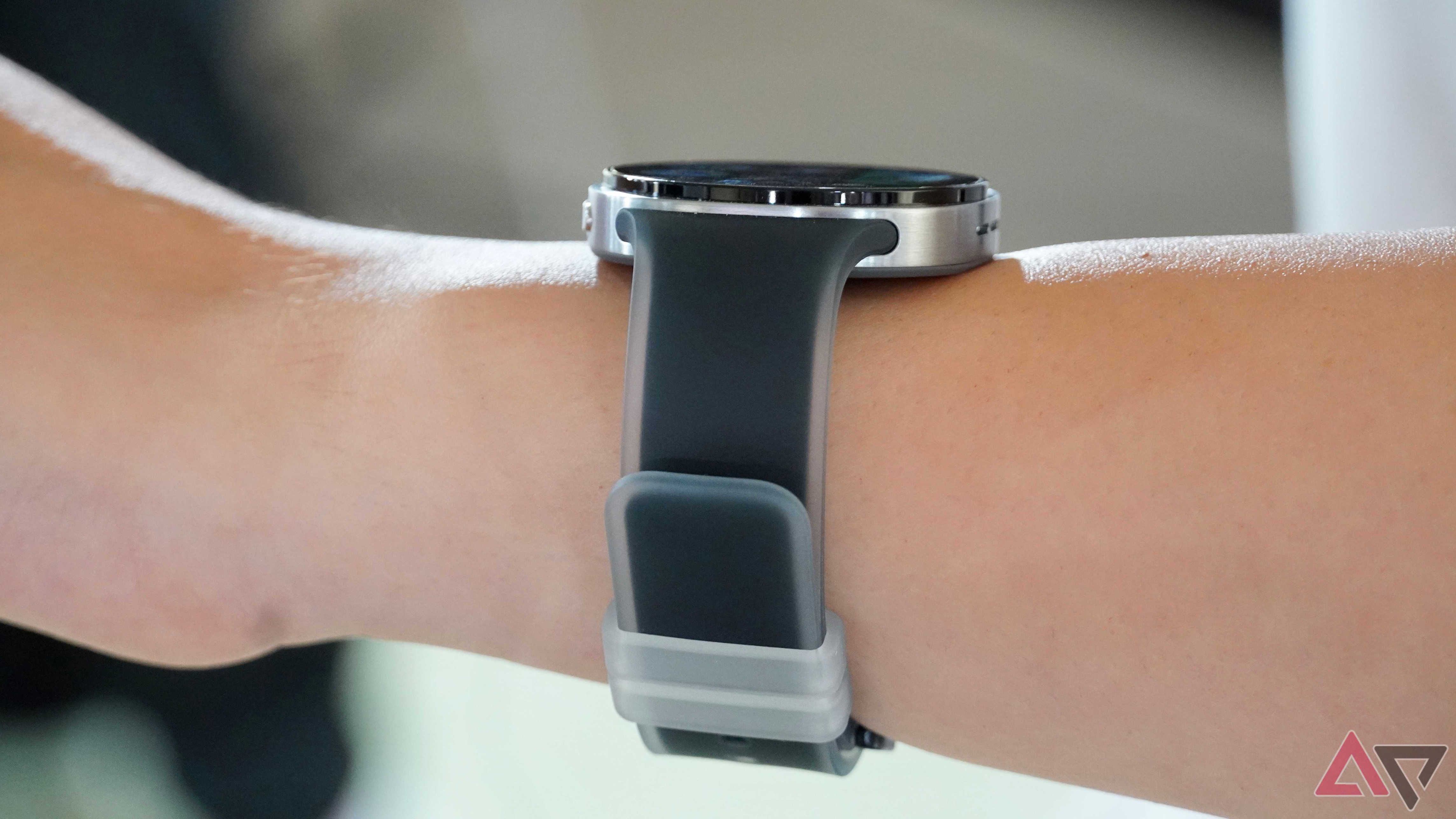 The side of the Samsung Galaxy Watch 9