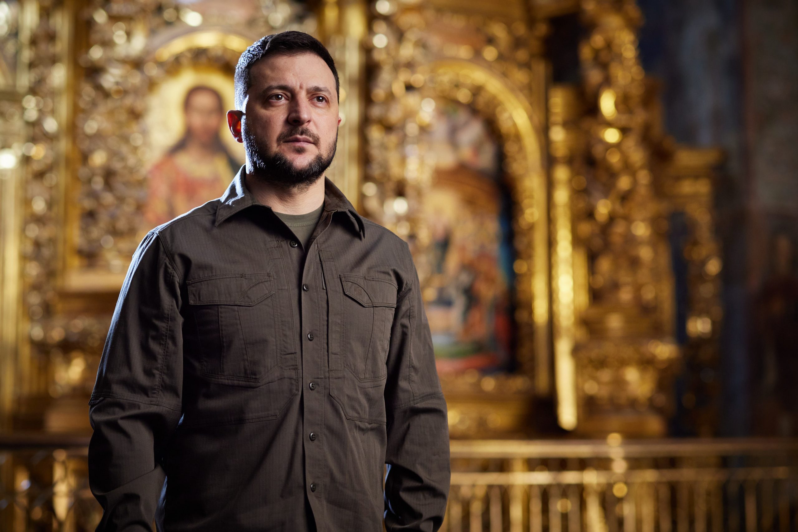 Zelenskyy ousts military chief after protests and elevates younger commander