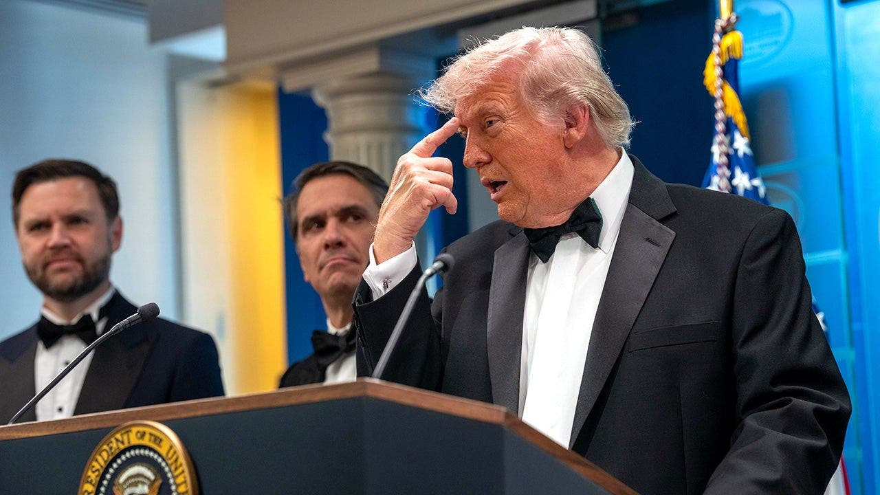 Journalists demand White House Correspondents' Association speak truth to power in new dinner with Trump