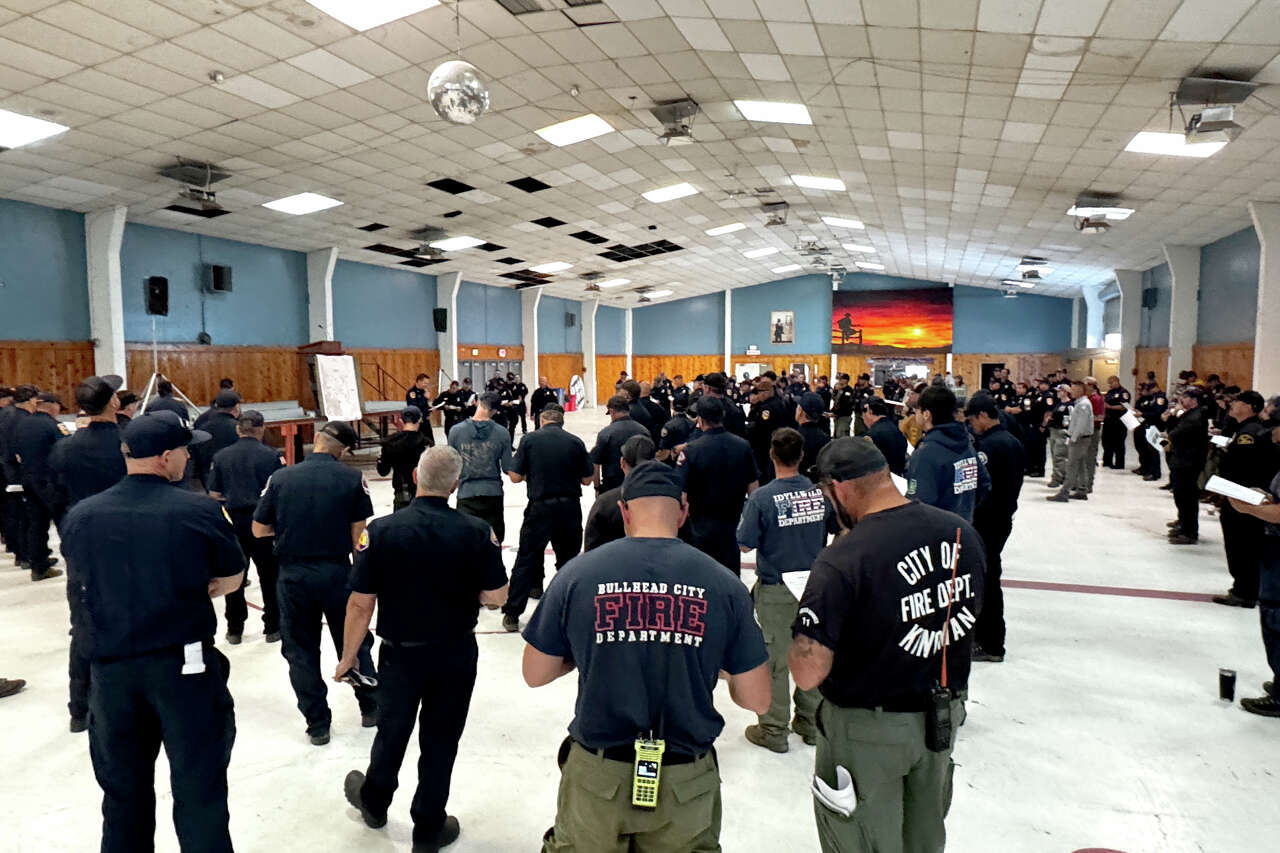Rock Fire reaches 8,000 acres with little containment in Eastern Sierra