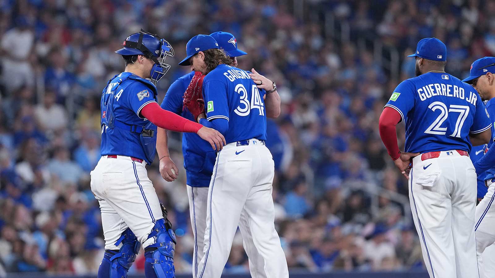 MLB rumors: Blue Jays insider cooks up blockbuster trades with Cubs, Phillies, Red Sox, more