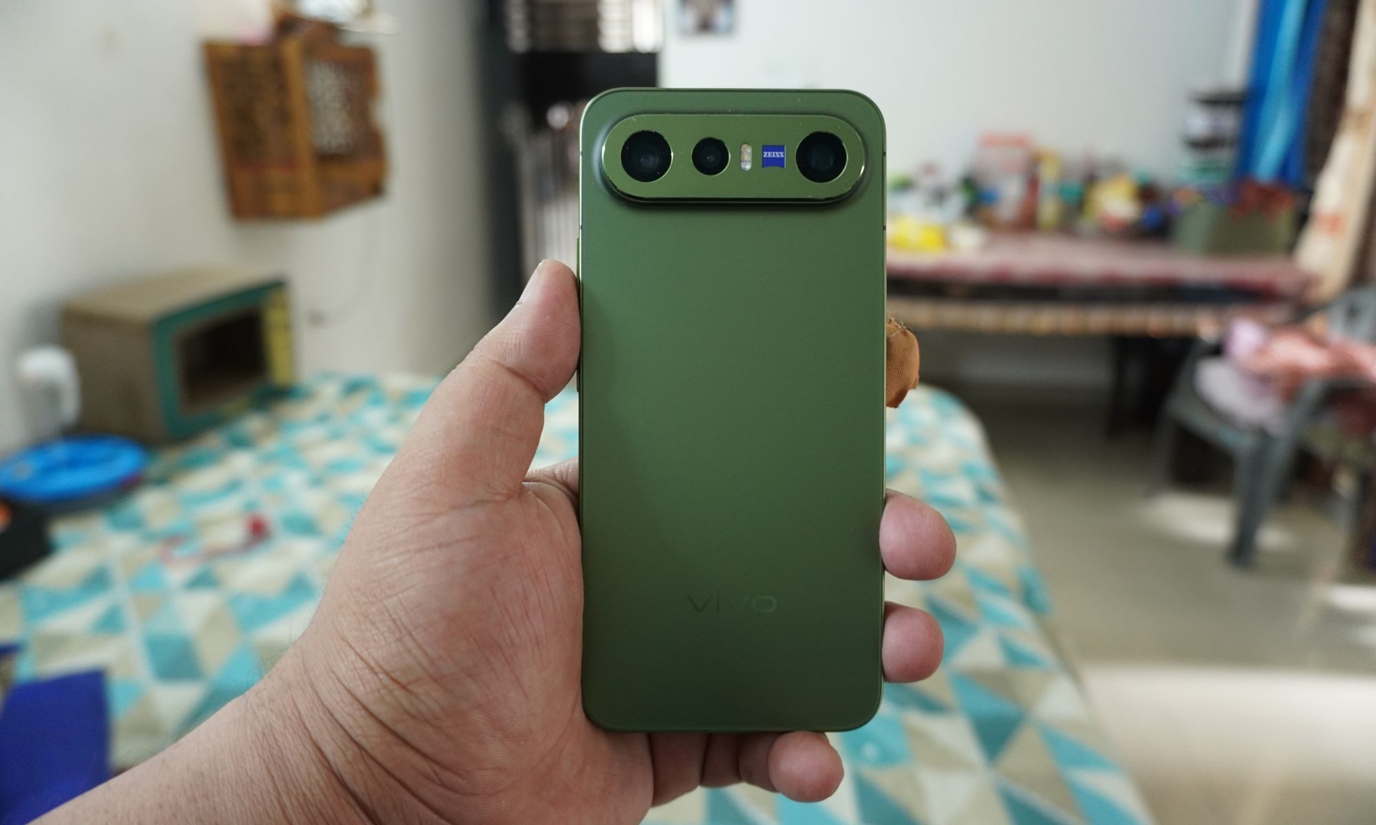 Vivo X300 FE