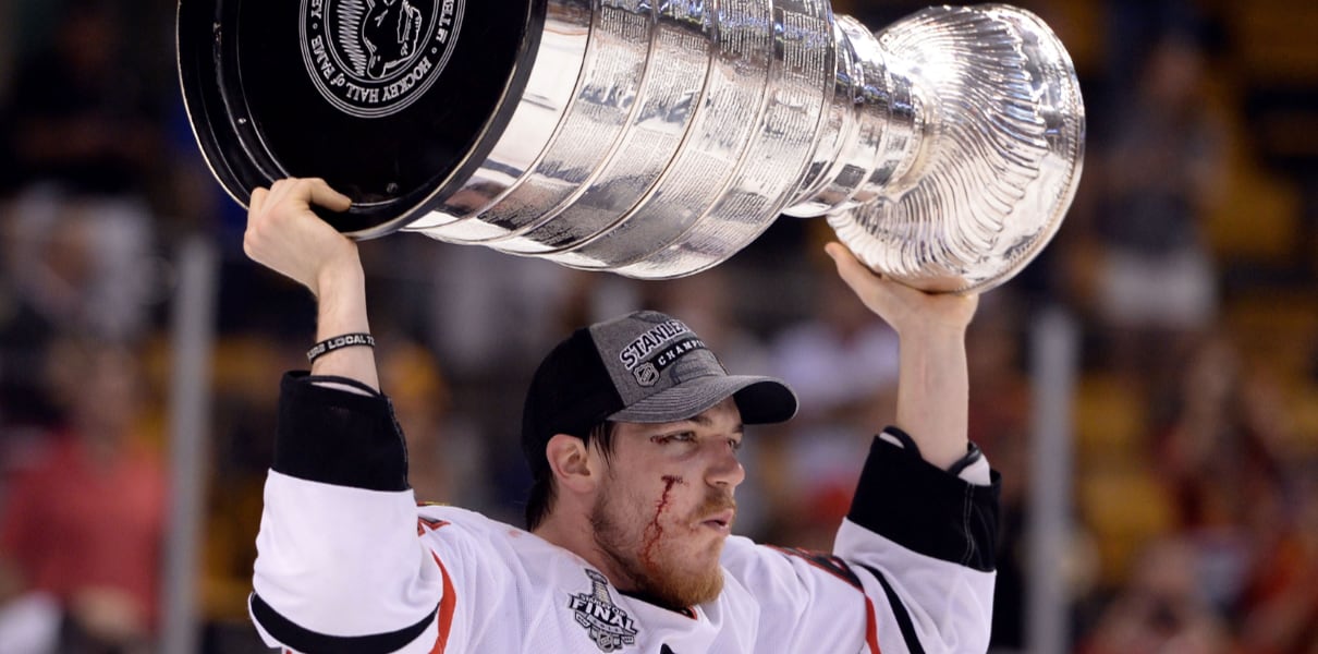 Blackhawks forward Andrew Shaw