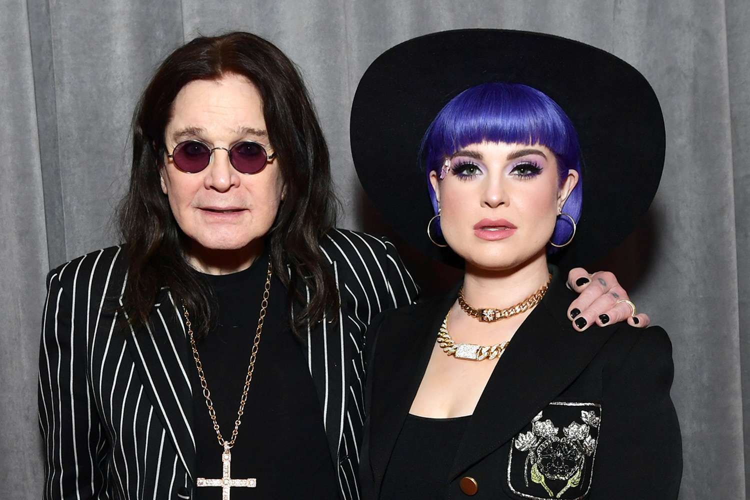 Kelly Osbourne shares emotional letter to dad Ozzy Osbourne on 1-year anniversary of his death: 'You are all around me'