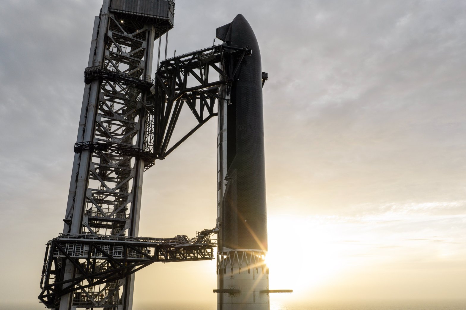 SpaceX targeting Thursday for second launch of the world's largest rocket