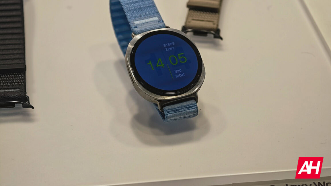 Samsung Galaxy Watch 9 AH 3