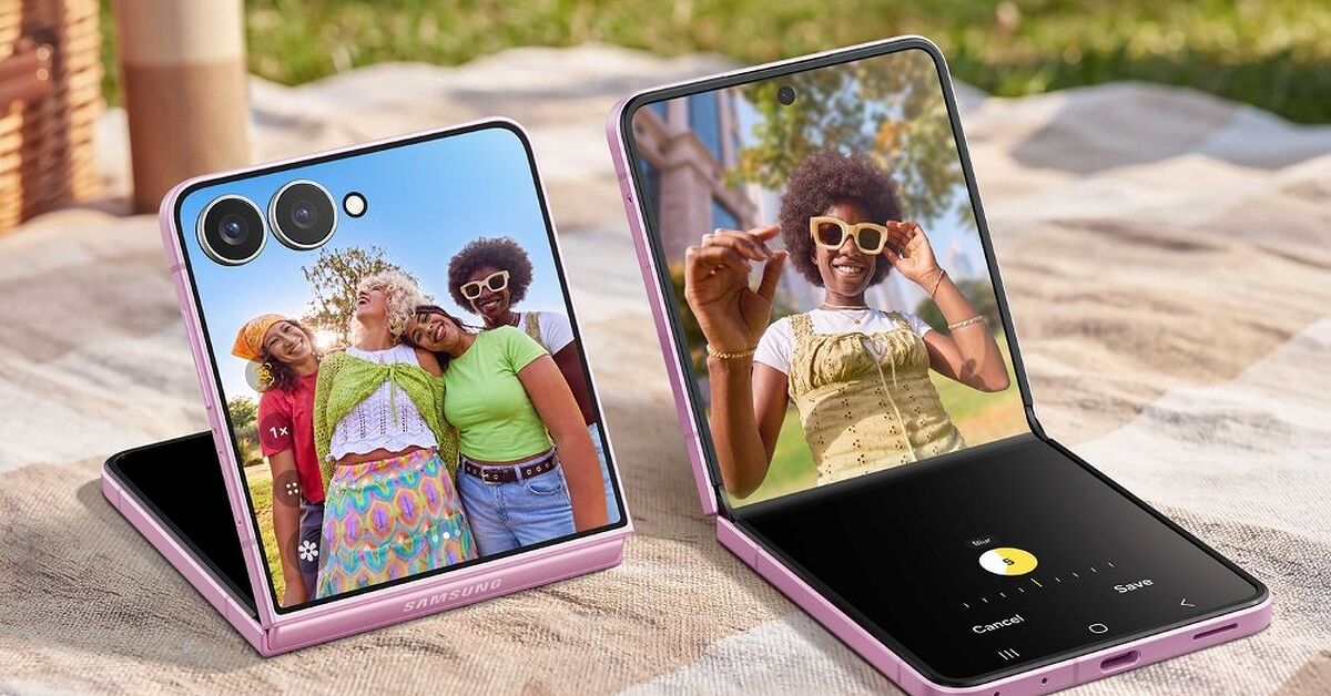 galaxy z flip 8 looks like samsungs last flip act, Photo Credit Samsung