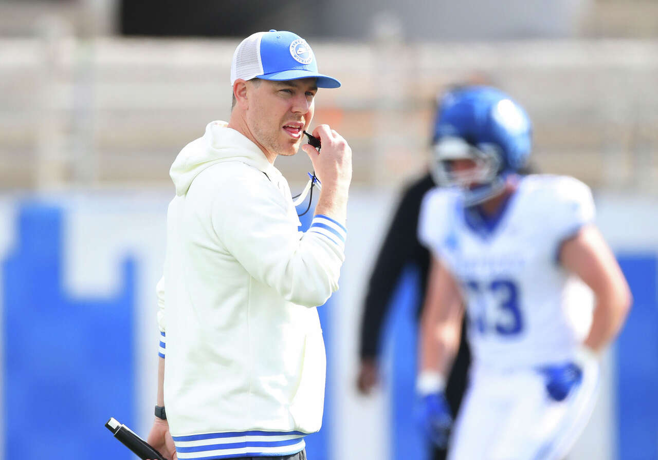 Motivation for Arch Manning, a conference breakaway and what we're hearing at SEC media days | Bohls