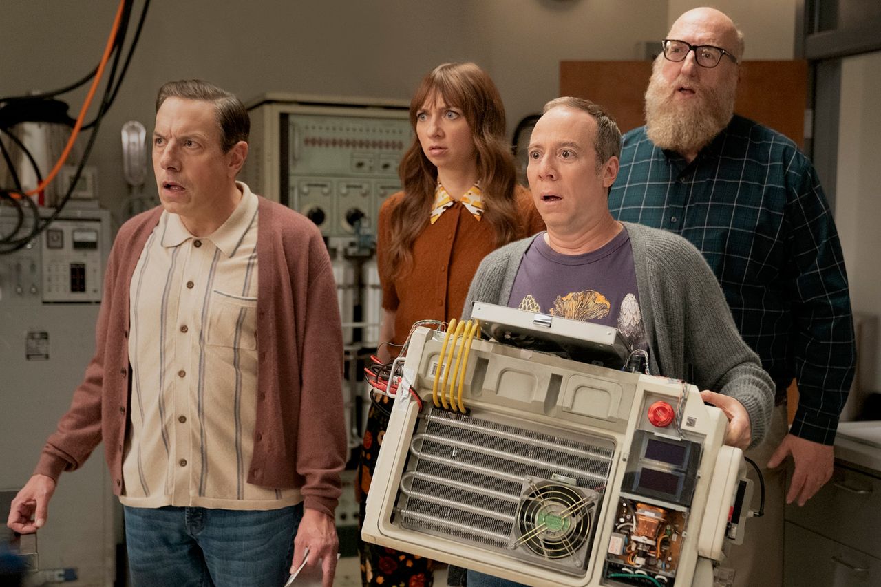 John Ross Bowie, Lauren Lapkus, Kevin Sussman, Brian Posehn in Stuart Fails to Save the Universe
