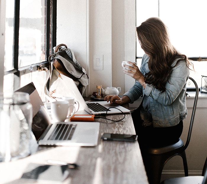 Workplace Absurdities: 36 Stories About The Frustrations Employees Faced
