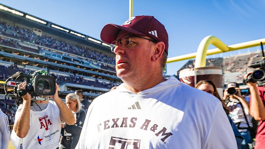 Texas A&M Aggies head coach Mike Elko