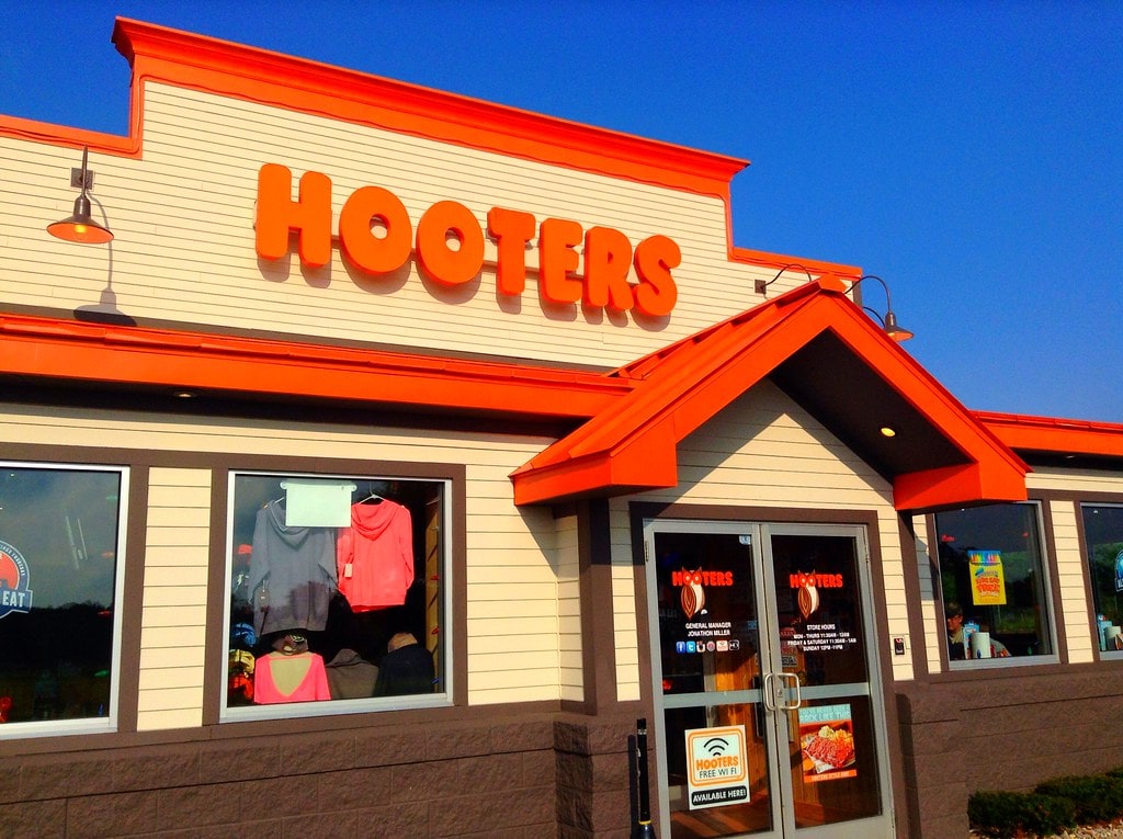 17 Once-Beloved Restaurant Chains That Lost Their Way