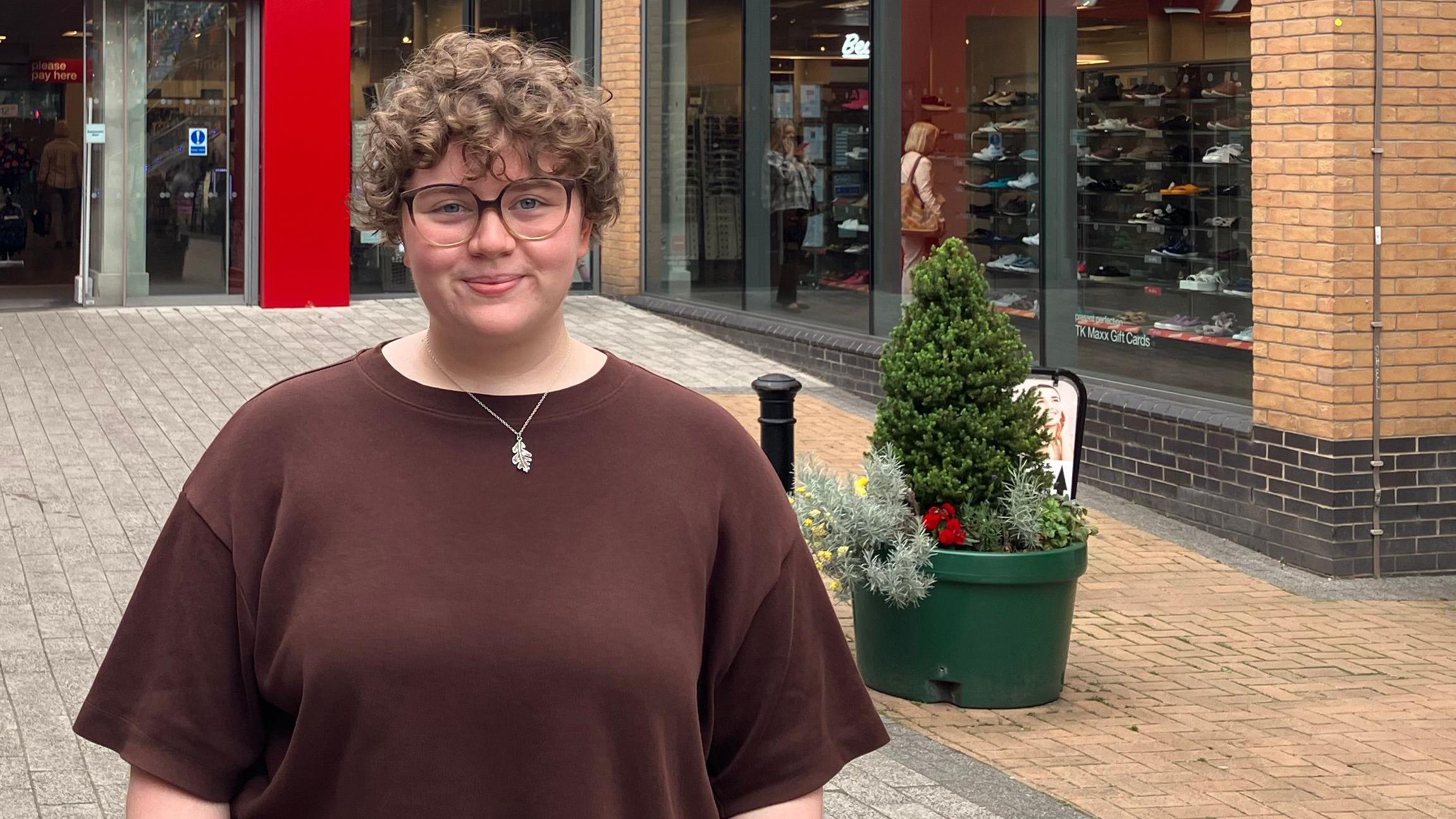 University of Sheffield graduate, Ruby, said the bench could be a way to help people to open up