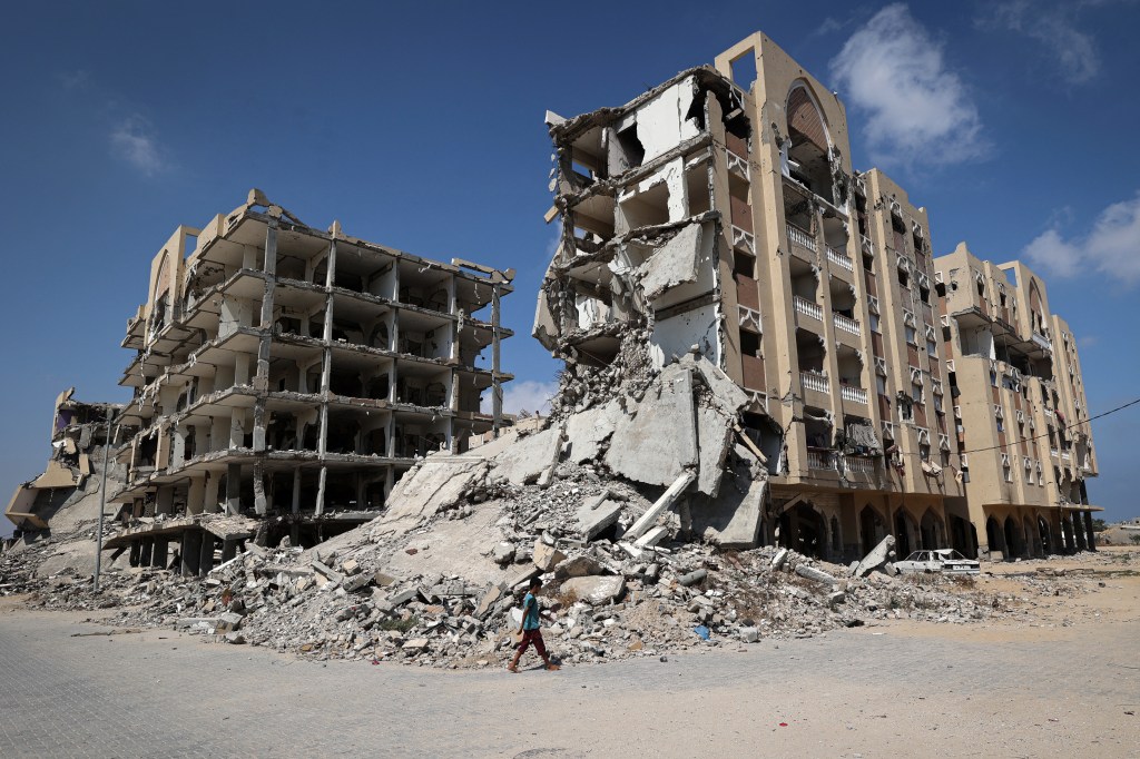 Satellite imagery shows scope of Israeli wall in Gaza