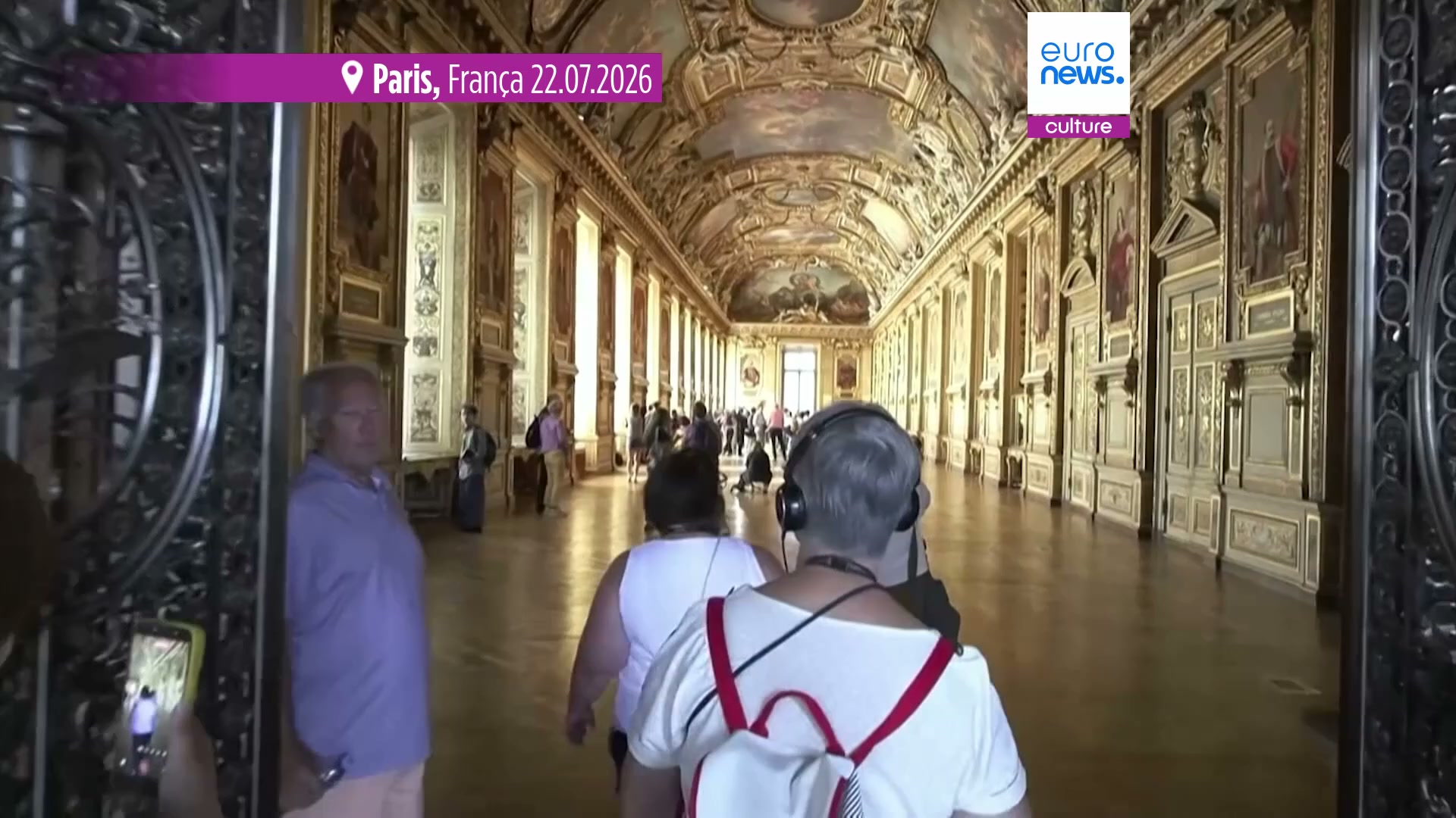 França: galeria de Apolo do Louvre reabre após escândalo do roubo das ...