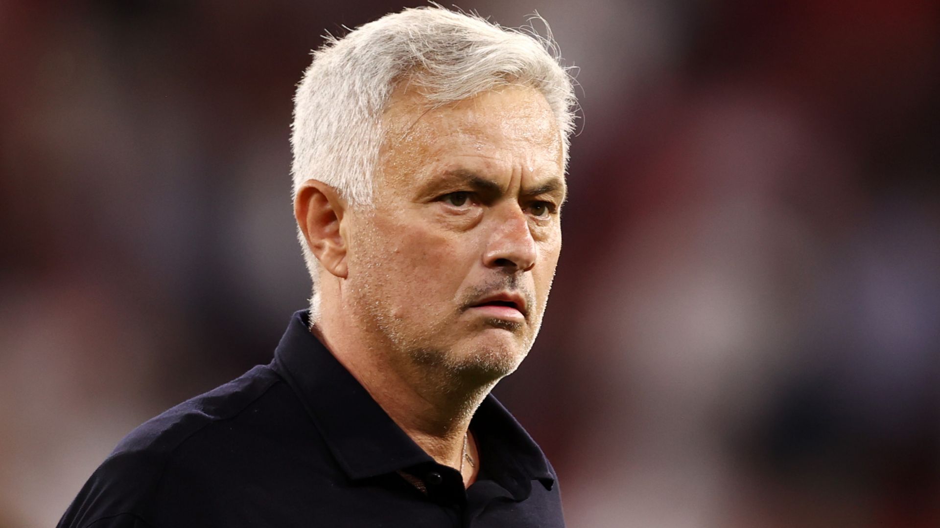 Mourinho's guillotine begins its work. Real Madrid duo top the list of departures