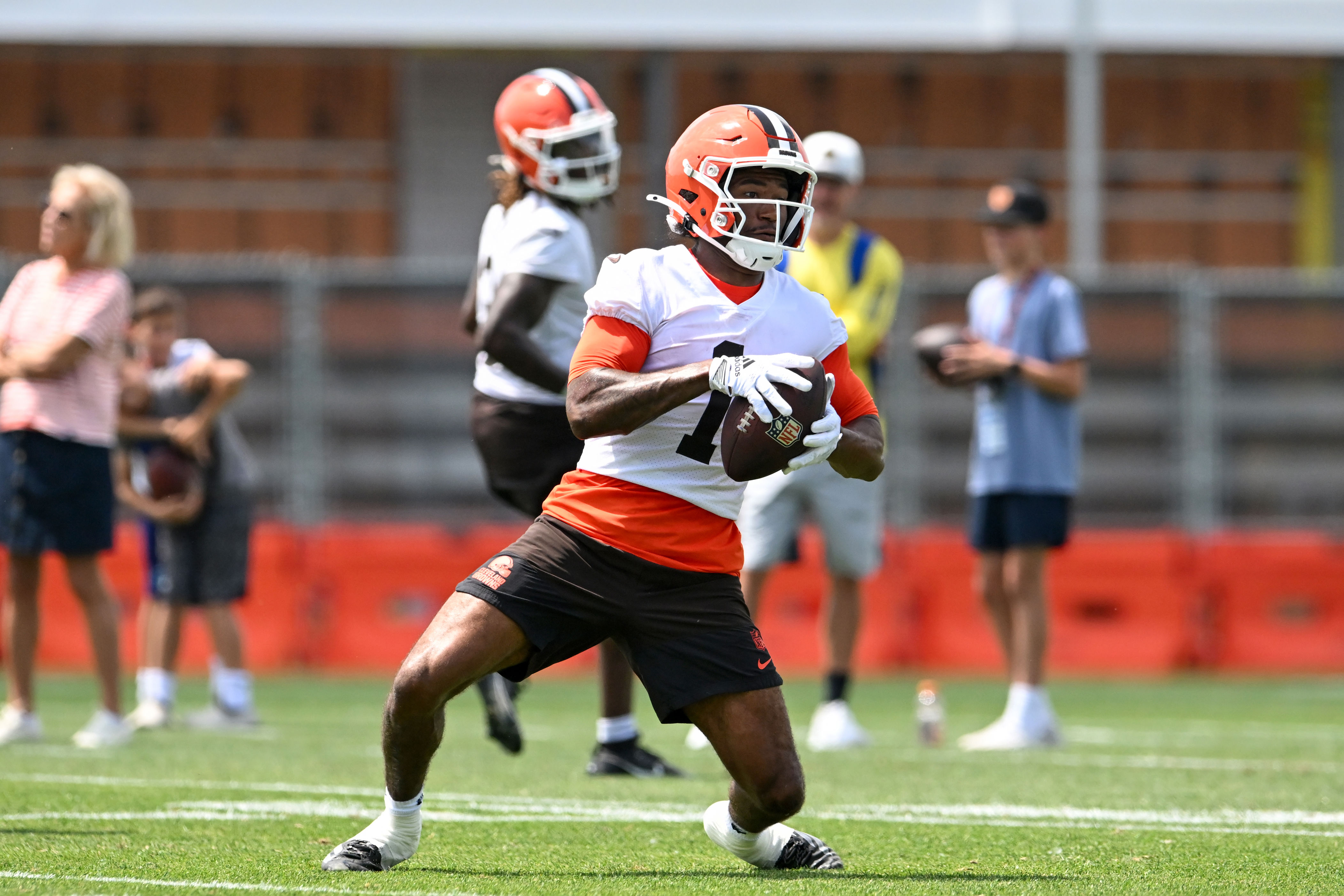 BEREA, OHIO - JUNE 10: KC Concepcion #1 of the Cleveland Browns catches a pass during the Cleveland Browns Mandatory Minicamp at CrossCountry Mortgage Campus on June 10, 2026 in Berea, Ohio. (Photo by Nick Cammett/Getty Images)