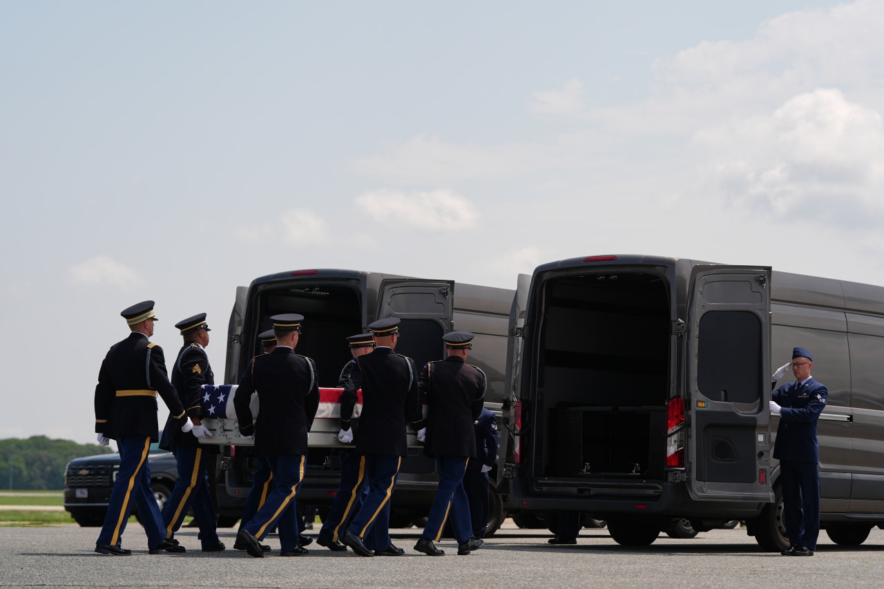 Trump Attends Dignified Transfer for U.S. Servicemembers Killed in Middle East