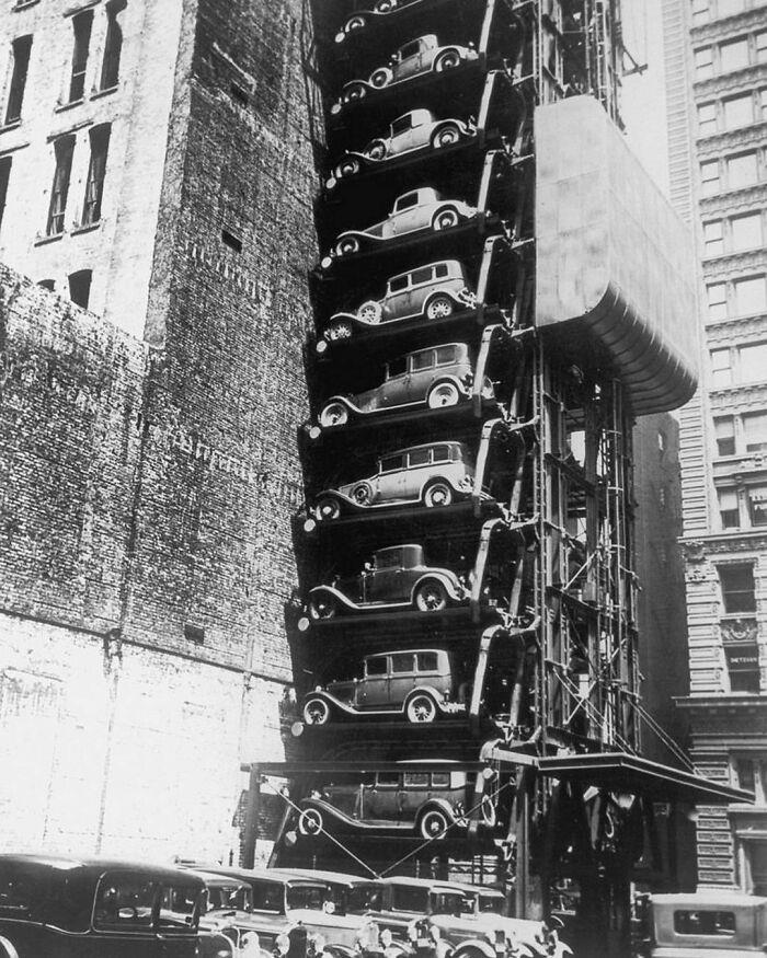 Snapshots Of Another Time: 44 Important Historical Images With More To Say