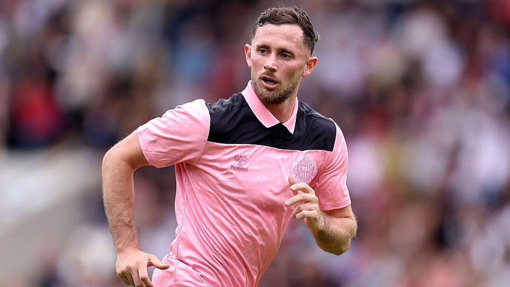 Balogun in, Browne out? Your Sunderland squad tweaks