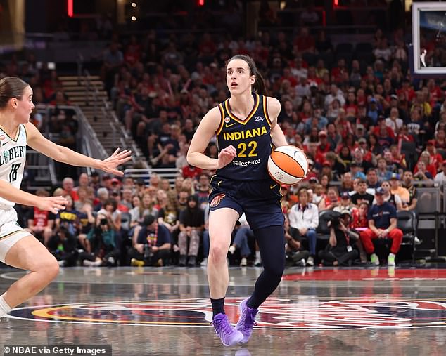 Opinion: The mean girl WNBA plot to topple Caitlin Clark is sinister