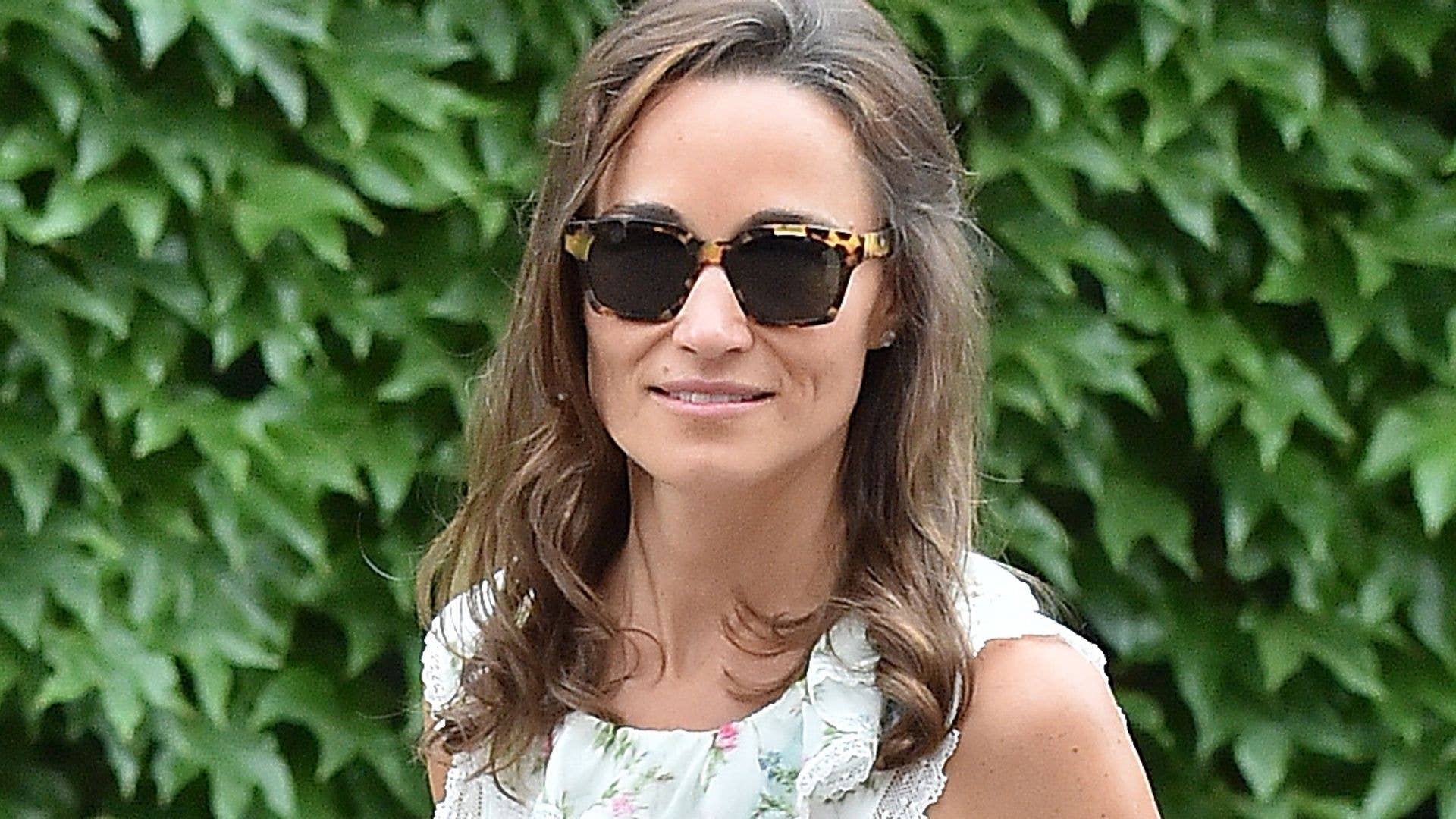 Pippa Middleton showcases modelesque legs in forgotten LFW mini dress
